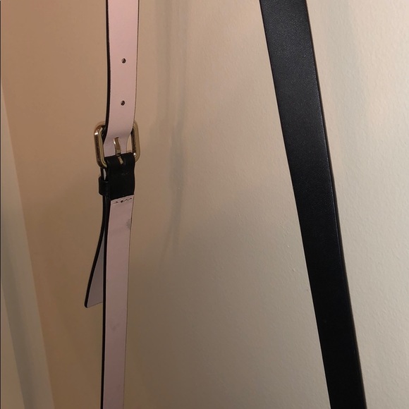 Kate Spade crossbody 💃🏻 - Picture 4 of 7